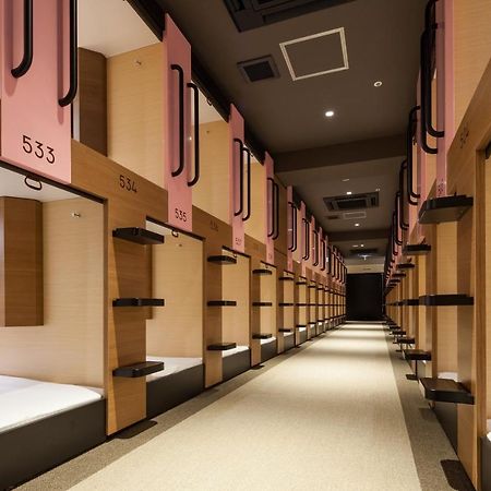Y'S Cabin Osaka Namba Экстерьер фото