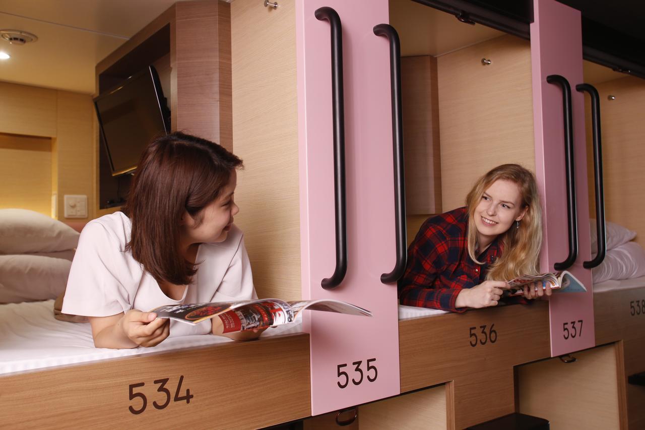 Y'S Cabin Osaka Namba Экстерьер фото